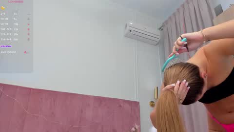 Mia online show from 02/18/26, 05:58