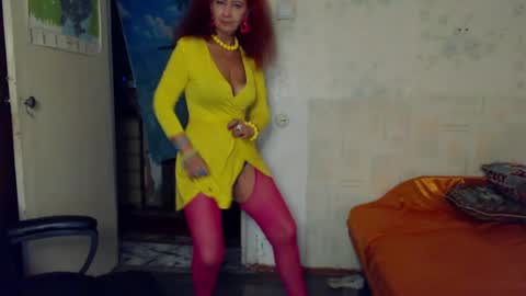 Snapshot of milayadflow chatting on 06/30/26, 07:04 MilayaDFlow online show from 06/30/26, 07:04
