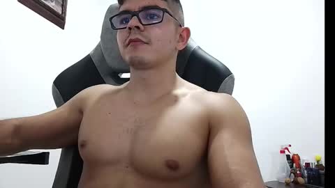 milcaritas3 online show from 02/18/26, 06:04