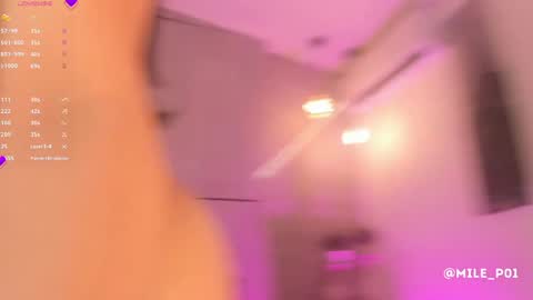 M I L E  online show from 03/30/26, 12:17