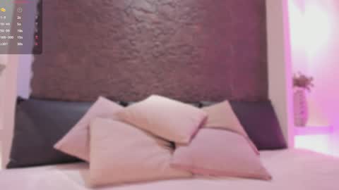Snapshot of mile_perez chatting on 06/03/26, 08:25 M I L E online show from 06/03/26, 08:25