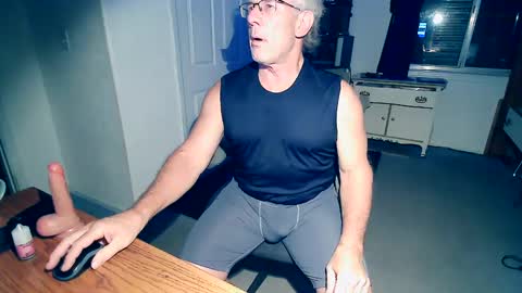 Milehi1958 online show from 10/09/25, 10:35