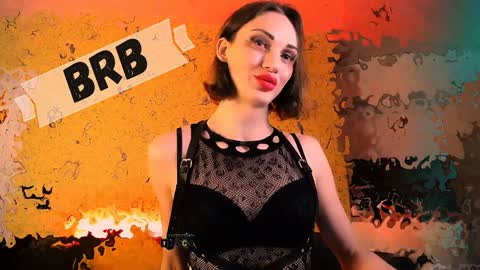 Milena Hardy online show from 12/31/24, 08:37