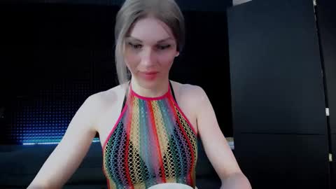 Milena Hardy online show from 09/19/25, 04:14