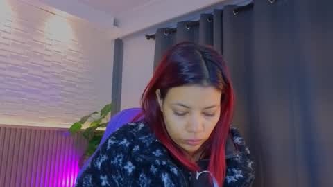 milena_lawson online show from 10/09/25, 10:13