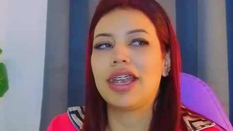 milena_lawson online show from 12/22/25, 11:51