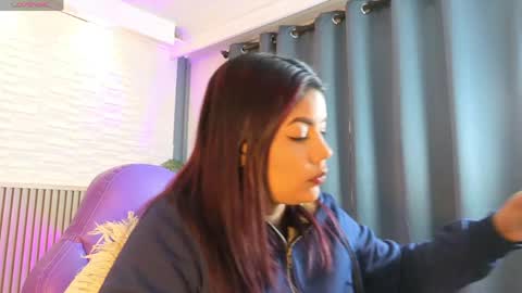 milena_lawson online show from 04/22/26, 12:39