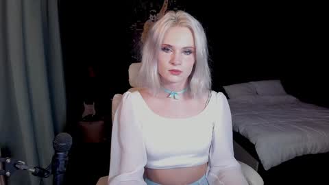 Milena online show from 12/07/24, 02:20