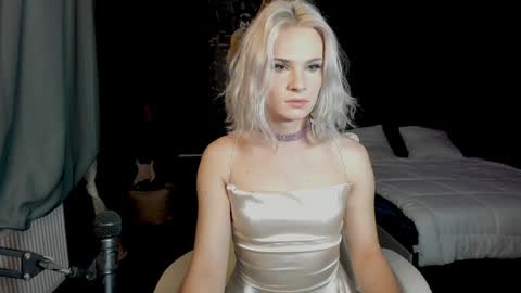 Milena online show from 12/08/24, 10:08