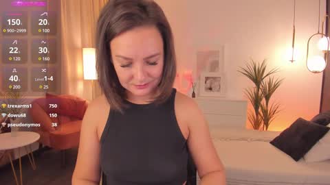 Snapshot of milena_mellow chatting on 02/22/25, 03:23 Milena online show from 02/22/25, 03:23
