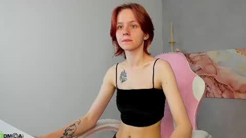 Snapshot of milena_milyan chatting on 07/03/26, 01:23 Milena online show from 07/03/26, 01:23