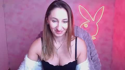 Snapshot of milena_sunny_ chatting on 02/07/26, 06:28 Milena online show from 02/07/26, 06:28