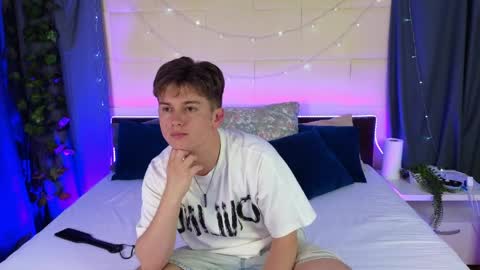Miles online show from 05/02/26, 07:19