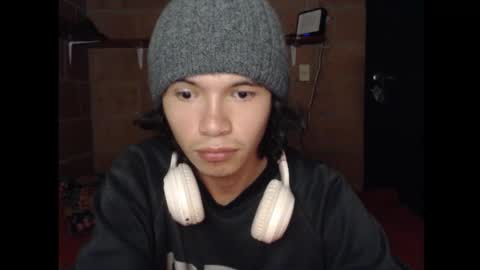 milesxoxo6969 online show from 09/21/25, 05:09