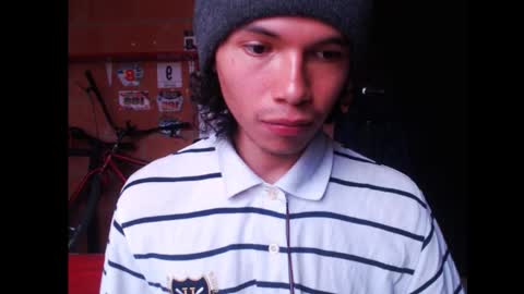 milesxoxo6969 online show from 09/25/25, 03:49