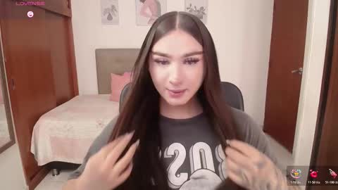 Miley online show from 11/28/25, 03:04