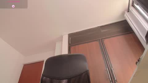 Miley online show from 12/03/25, 02:59