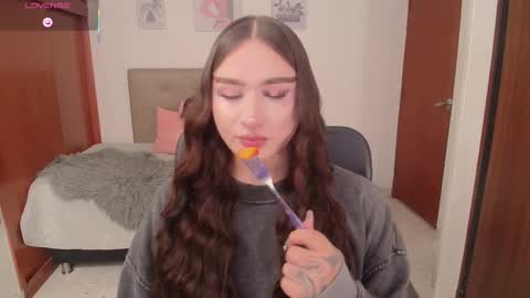 Miley online show from 12/05/25, 03:09