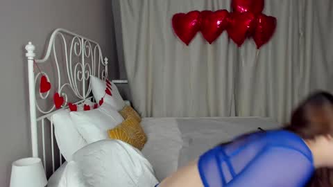 Miley online show from 02/08/25, 01:32