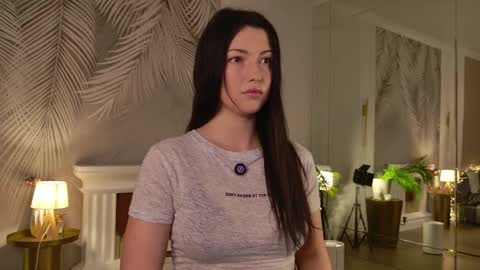 Miley online show from 02/06/26, 06:07