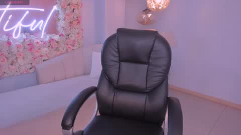 Miley Cruz  IG miley model23 online show from 12/05/24, 03:15