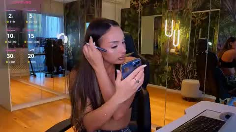 Miley Sin online show from 12/04/25, 02:04