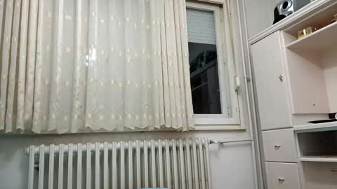 milf44milf online show from 02/02/26, 05:00