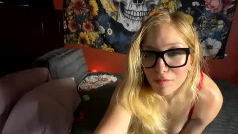 milf4everjenna online show from 02/20/26, 04:09