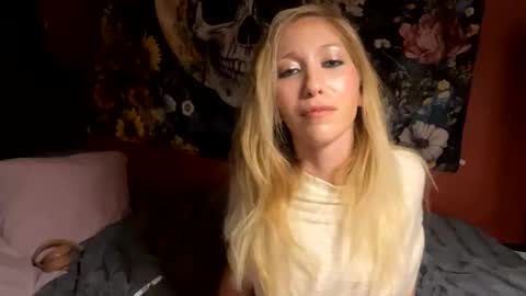 milf4everjenna online show from 02/25/26, 04:11