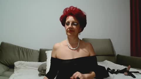 Snapshot of milffsupreme chatting on 02/07/25, 09:15 Milfsupreme online show from 02/07/25, 09:15