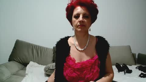 Snapshot of milffsupreme chatting on 02/13/25, 08:55 Milfsupreme online show from 02/13/25, 08:55