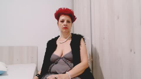 Milfsupreme online show from 11/29/25, 12:41