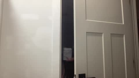 HungCollege online show from 11/30/25, 06:06