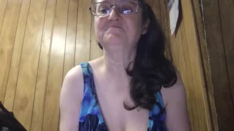 Snapshot of milfmichelle69 chatting on 05/29/26, 02:26 milfmichelle69 online show from 05/29/26, 02:26