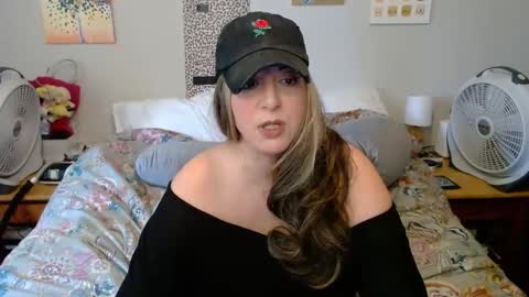 MILF Monee online show from 04/06/26, 06:42