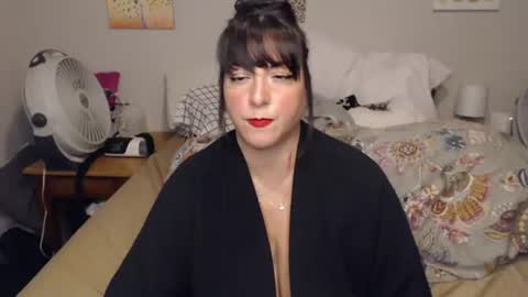 Snapshot of milfmonee chatting on 06/21/26, 12:02 MILF Monee online show from 06/21/26, 12:02