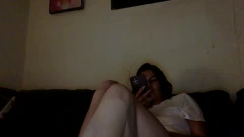 Snapshot of milfsfreaky69 chatting on 04/29/26, 12:42 BabygirlsFreaky online show from 04/29/26, 12:42