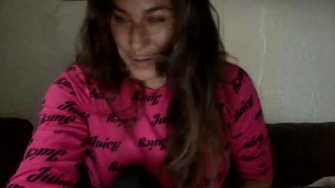 Snapshot of milfsfreaky69 chatting on 05/27/26, 02:36 BabygirlsFreaky online show from 05/27/26, 02:36
