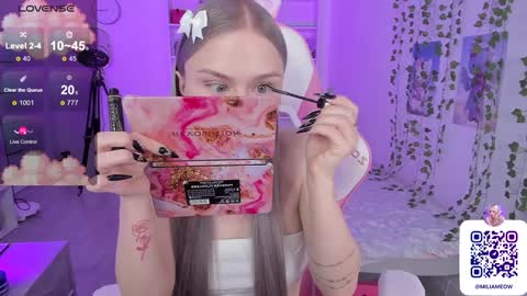 Milia online show from 12/20/24, 10:43