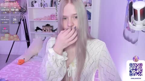 Milia online show from 01/11/25, 01:06