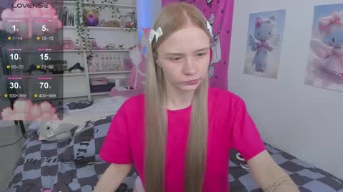 Milia online show from 03/04/25, 10:38