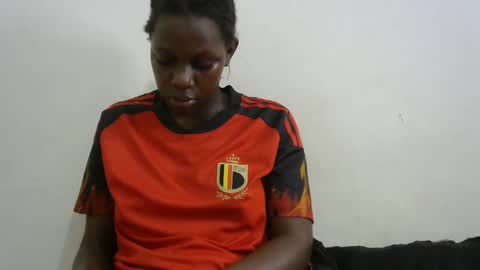 kinwity online show from 02/17/25, 04:37