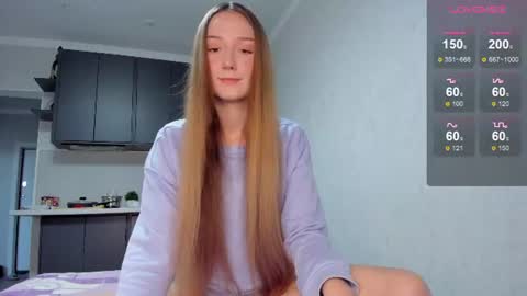 Snapshot of milkaeliza1 chatting on 06/18/26, 02:21 MilkaLiza online show from 06/18/26, 02:21