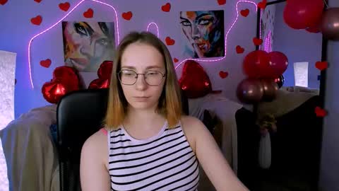 Mila online show from 02/10/26, 01:59