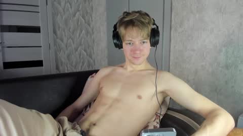 Snapshot of milkiwy chatting on 02/03/25, 06:02 Isaac online show from 02/03/25, 06:02