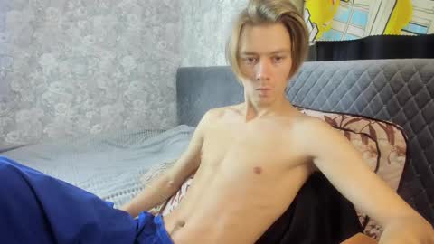 Snapshot of milkiwy chatting on 09/22/25, 06:59 Isaac online show from 09/22/25, 06:59