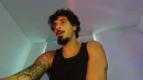 milkoffee online show from 04/17/26, 01:58