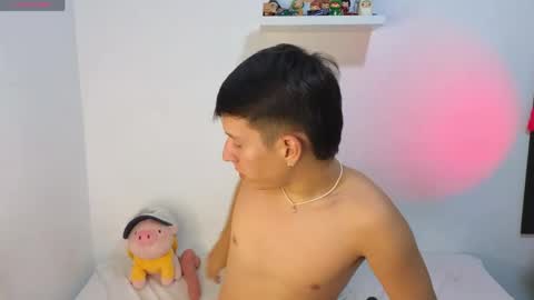 Snapshot of milky__boy_ chatting on 05/18/26, 04:07 H A R O L D online show from 05/18/26, 04:07