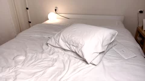 milky__way_ online show from 12/22/24, 04:59