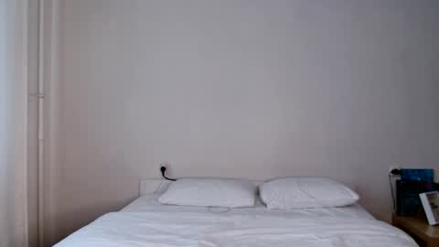 milky__way_ online show from 11/19/25, 10:04